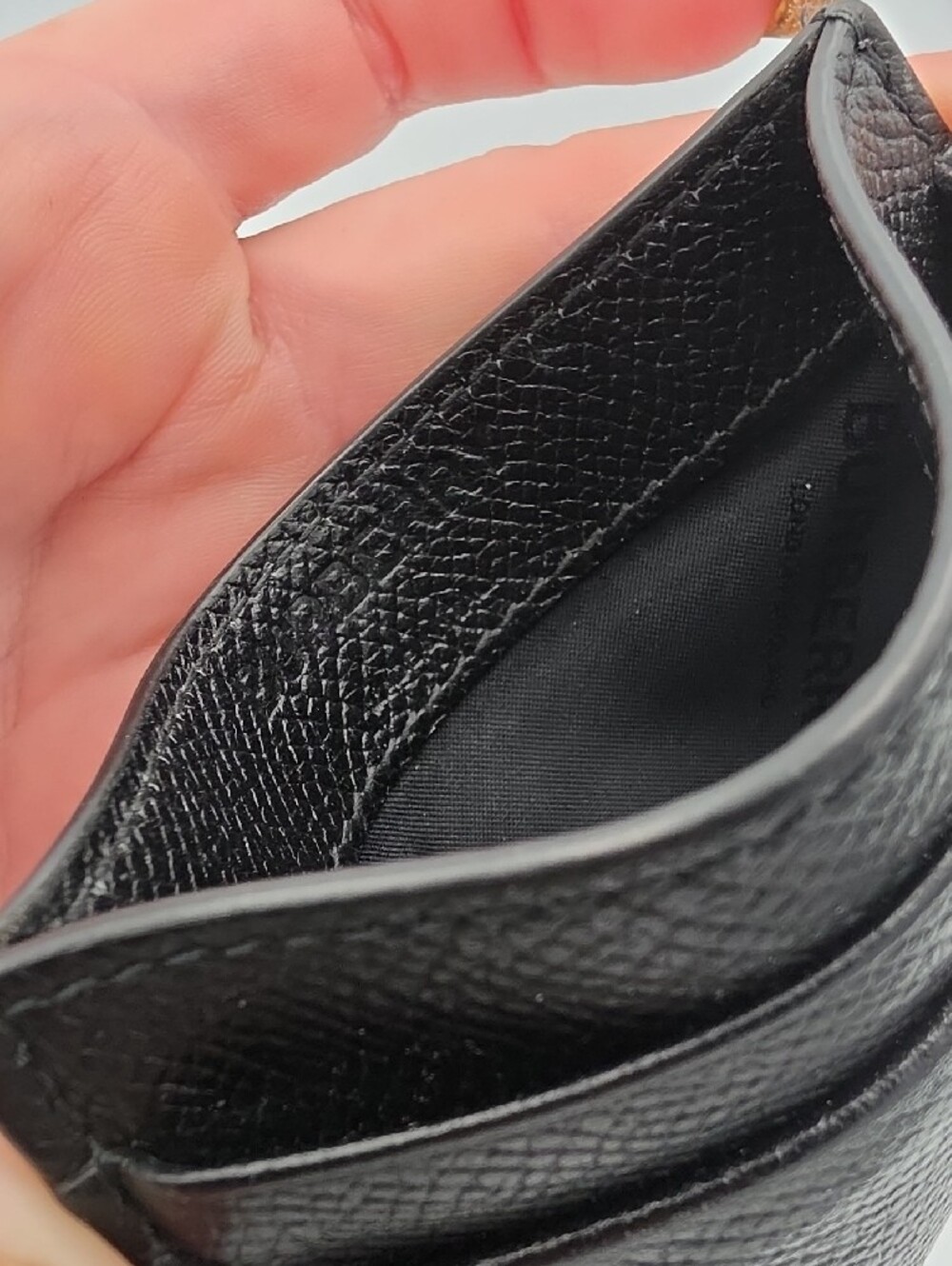 Burberry Black TB Monogram Pebbled Leather Sandon Card Holder (NWT)(DUST BAG)🖤 - Picture 6 of 12